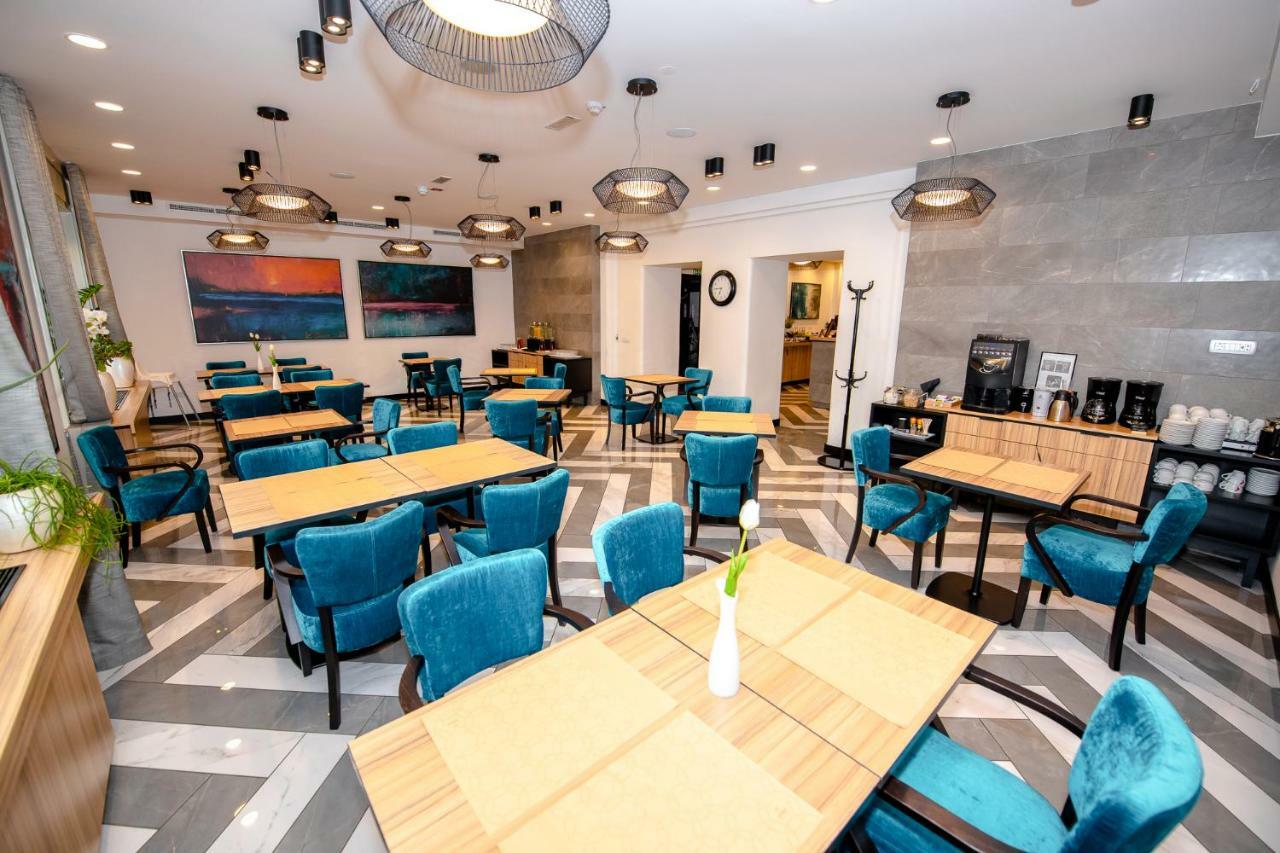 Urban Boutique Center Hotel 4*